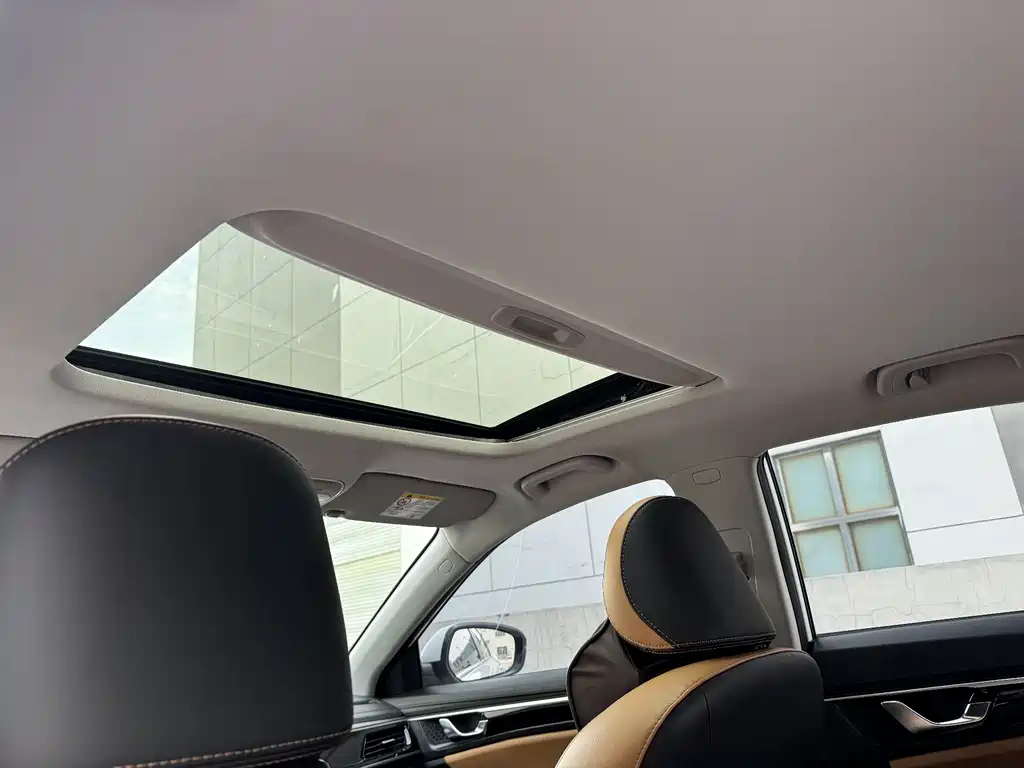 Geely Auto Geely Emgrand GL 2020 1.5T DCT Luxury Edition 2020 - thumbnail 11