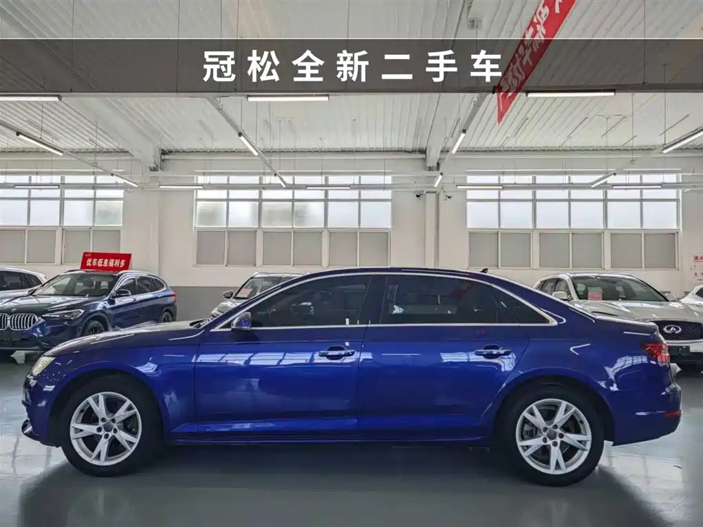 Audi Audi A4L 2018 30th Anniversary Edition 40 TFSI Progressive Model 2018 - thumbnail 3