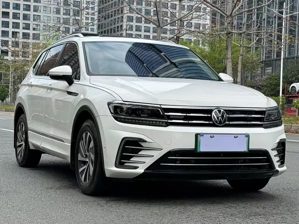 Volkswagen Tiguan L NEV 2021 430PHEV Plug-in Hybrid Flagship Edition 2021 - thumbnail 3