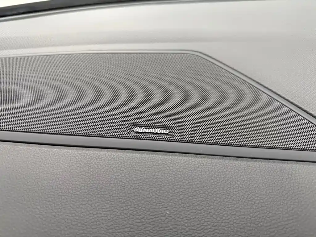 Volkswagen Tiguan L NEV 2021 430PHEV Plug-in Hybrid Flagship Edition 2021 - thumbnail 12
