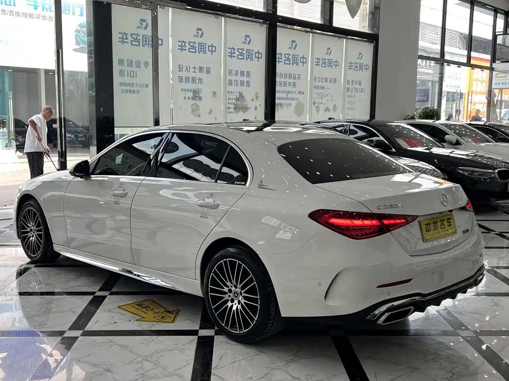 Mercedes-Benz Mercedes-Benz C-Class 2024 C 260 L Sport Edition 2024 - thumbnail 4