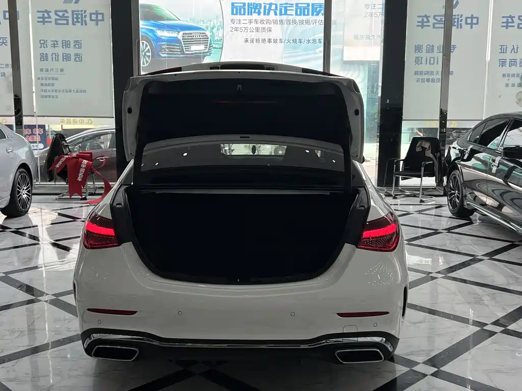 Mercedes-Benz Mercedes-Benz C-Class 2024 C 260 L Sport Edition 2024 - thumbnail 10