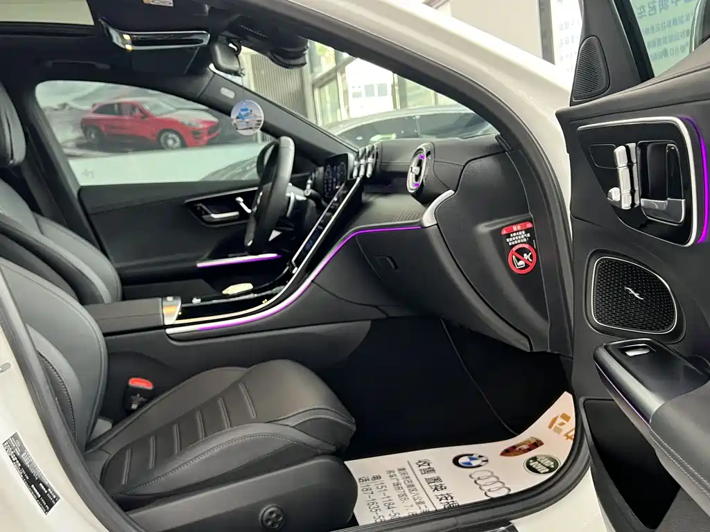 Mercedes-Benz Mercedes-Benz C-Class 2024 C 260 L Sport Edition 2024 - thumbnail 16