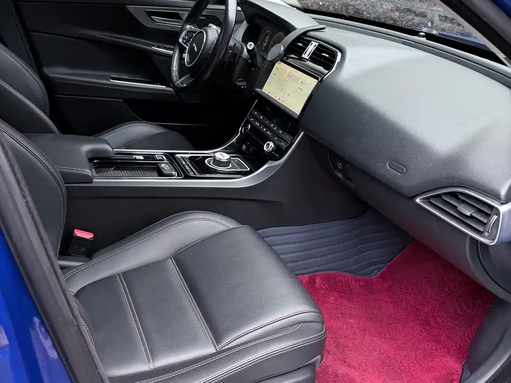 Jaguar Jaguar XEL 2019 2.0T 200PS Premium Edition 2019 - thumbnail 11