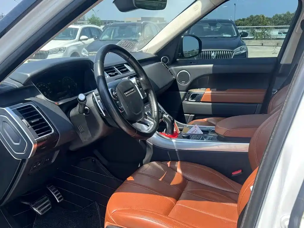 Land Rover Range Rover Sport 2017 3.0 SC V6 HSE DYNAMIC 2018 - thumbnail 4