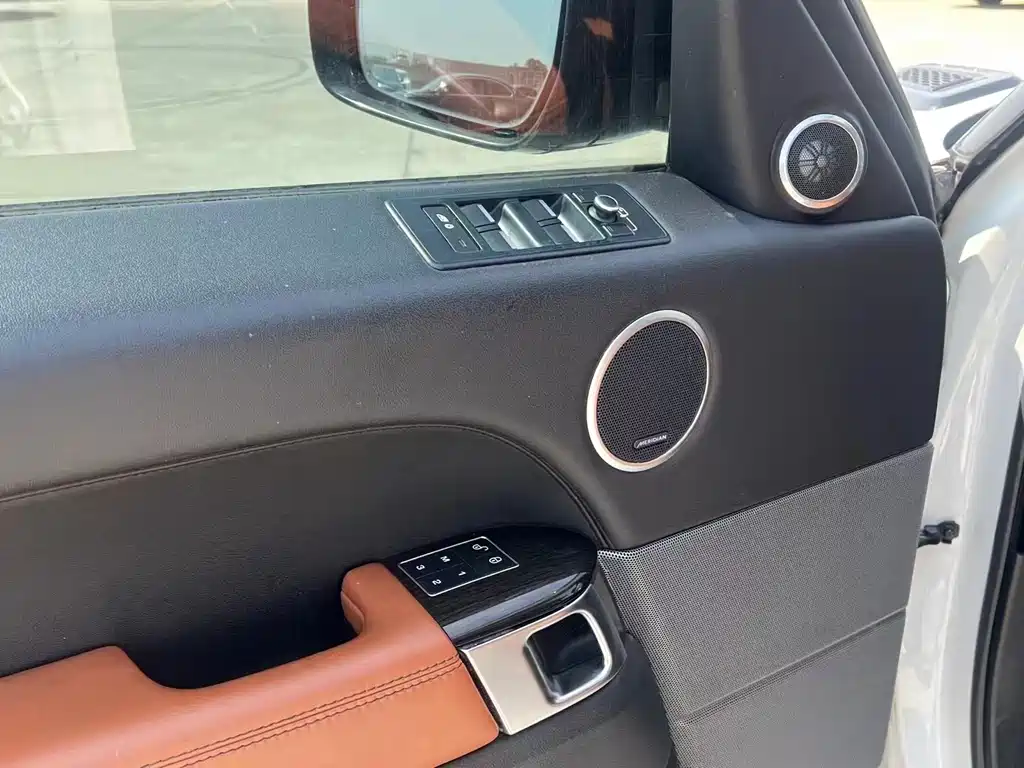 Land Rover Range Rover Sport 2017 3.0 SC V6 HSE DYNAMIC 2018 - thumbnail 5