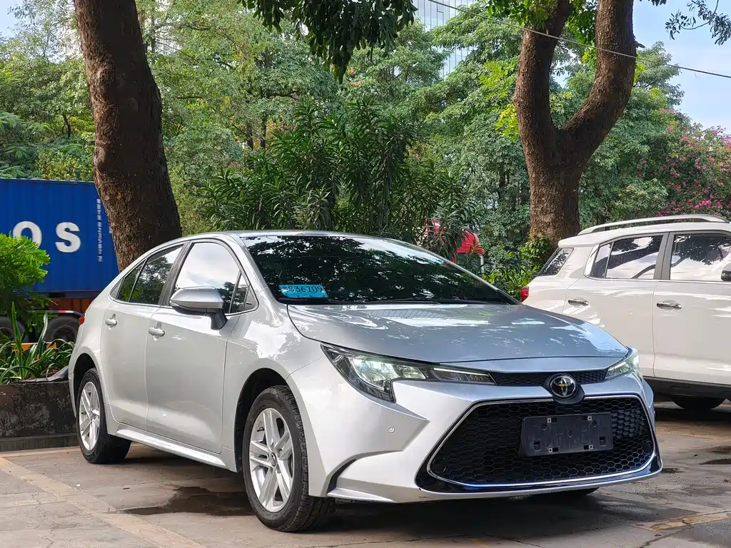 Toyota Toyota Corolla 2022 185T CVT Luxury Edition 2023 - thumbnail 3