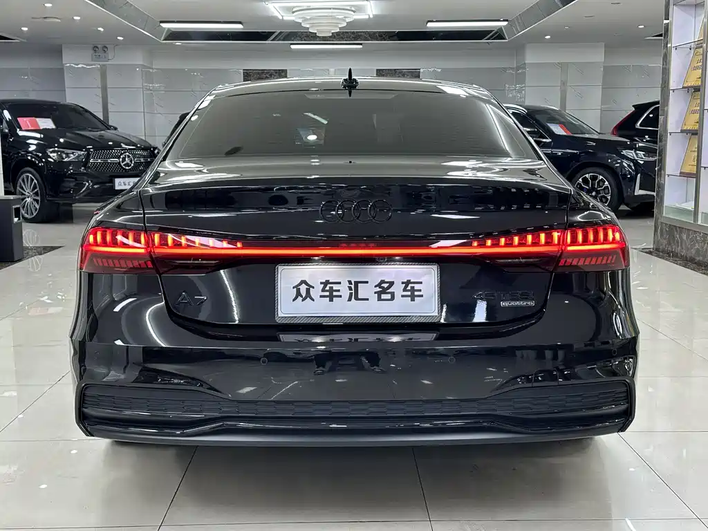 Audi Audi A7L 2024 45 TFSI quattro S-line Black Knight Edition 2023 - thumbnail 5