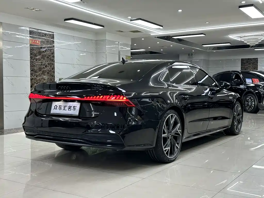 Audi Audi A7L 2024 45 TFSI quattro S-line Black Knight Edition 2023 - thumbnail 6