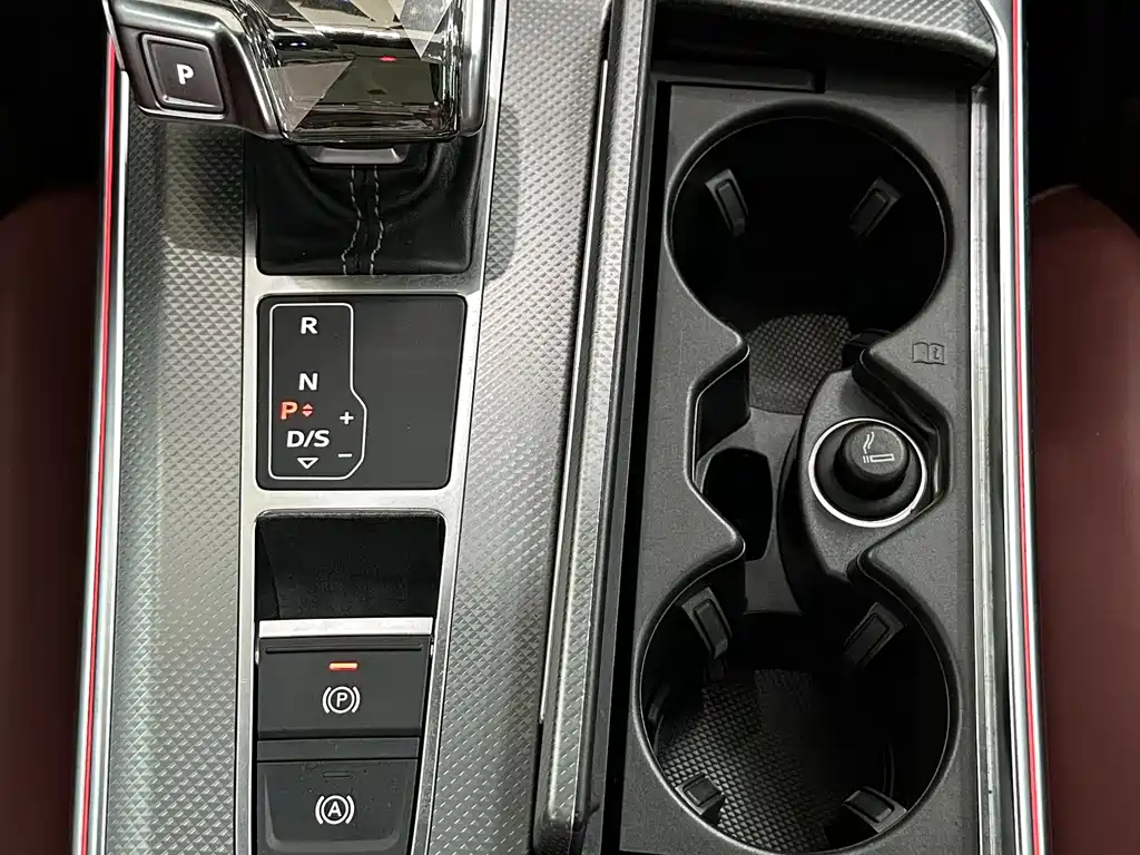 Audi Audi A7L 2024 45 TFSI quattro S-line Black Knight Edition 2023 - thumbnail 16