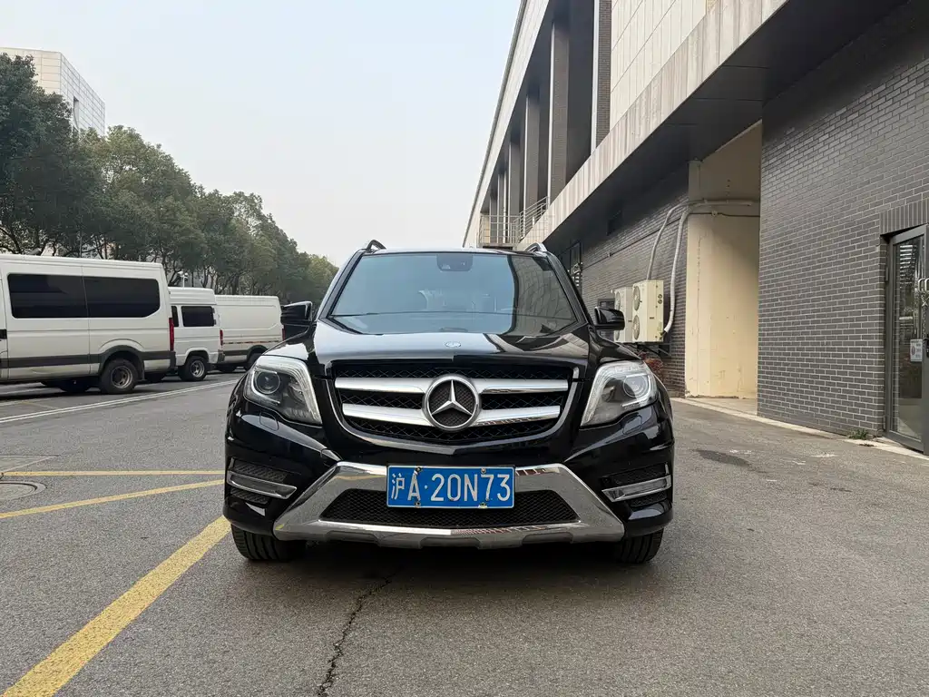 Mercedes-Benz Mercedes-Benz GLK-Class 2015 GLK 300 4MATIC Fashion Edition Ultimate Version 2015 - thumbnail 2