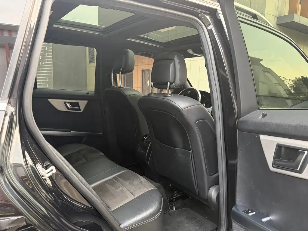 Mercedes-Benz Mercedes-Benz GLK-Class 2015 GLK 300 4MATIC Fashion Edition Ultimate Version 2015 - thumbnail 6