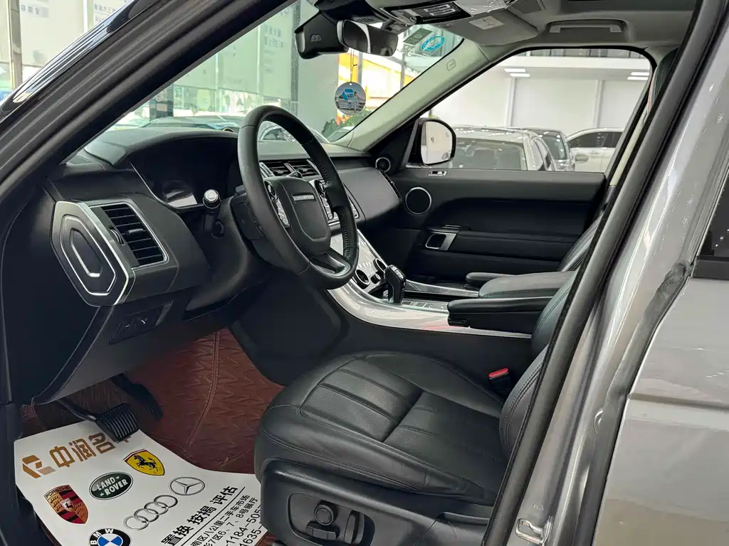 Land Rover Range Rover Sport 2020 3.0 L6 SE 2020 - thumbnail 6