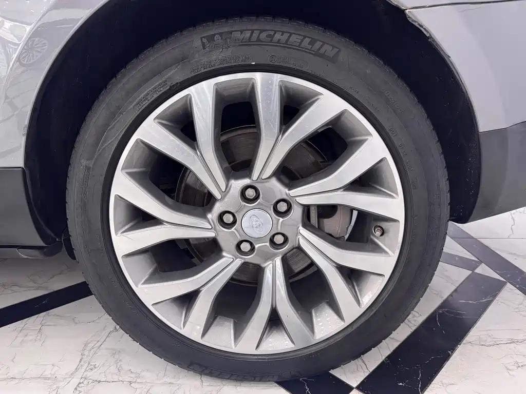 Land Rover Range Rover Sport 2020 3.0 L6 SE 2020 - thumbnail 12