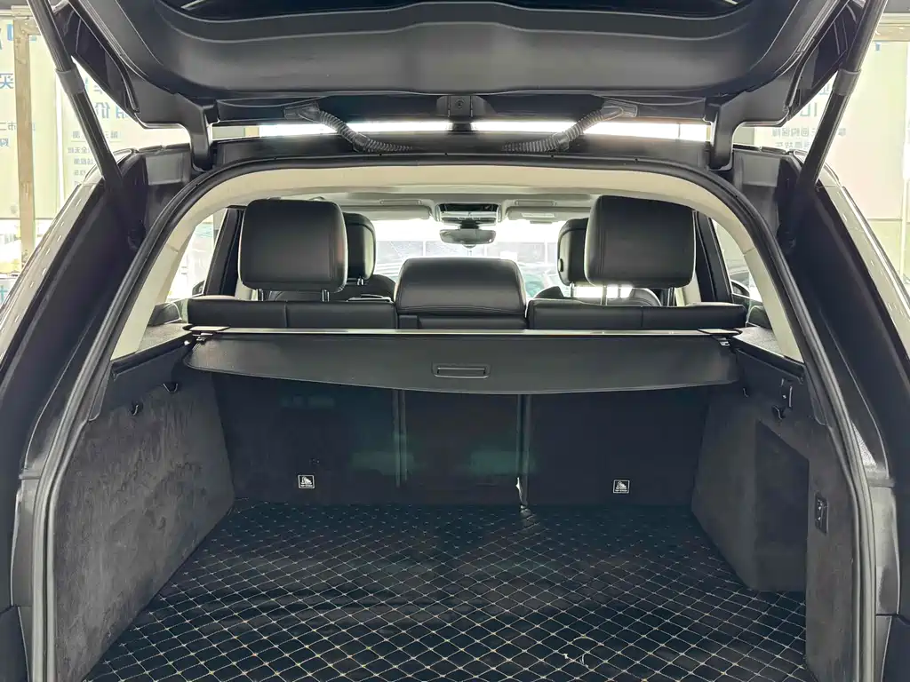 Land Rover Range Rover Sport 2020 3.0 L6 SE 2020 - thumbnail 15