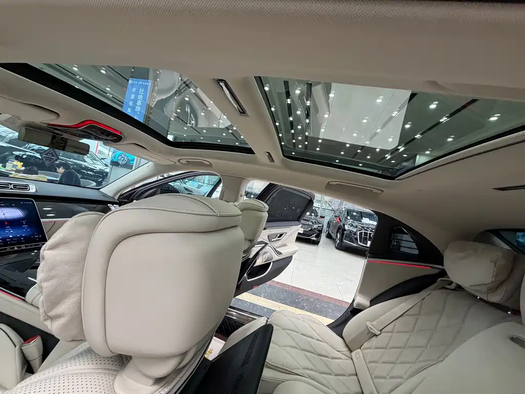 Mercedes-Benz Maybach S-Class 2024 S 480 4MATIC 2024 - thumbnail 15