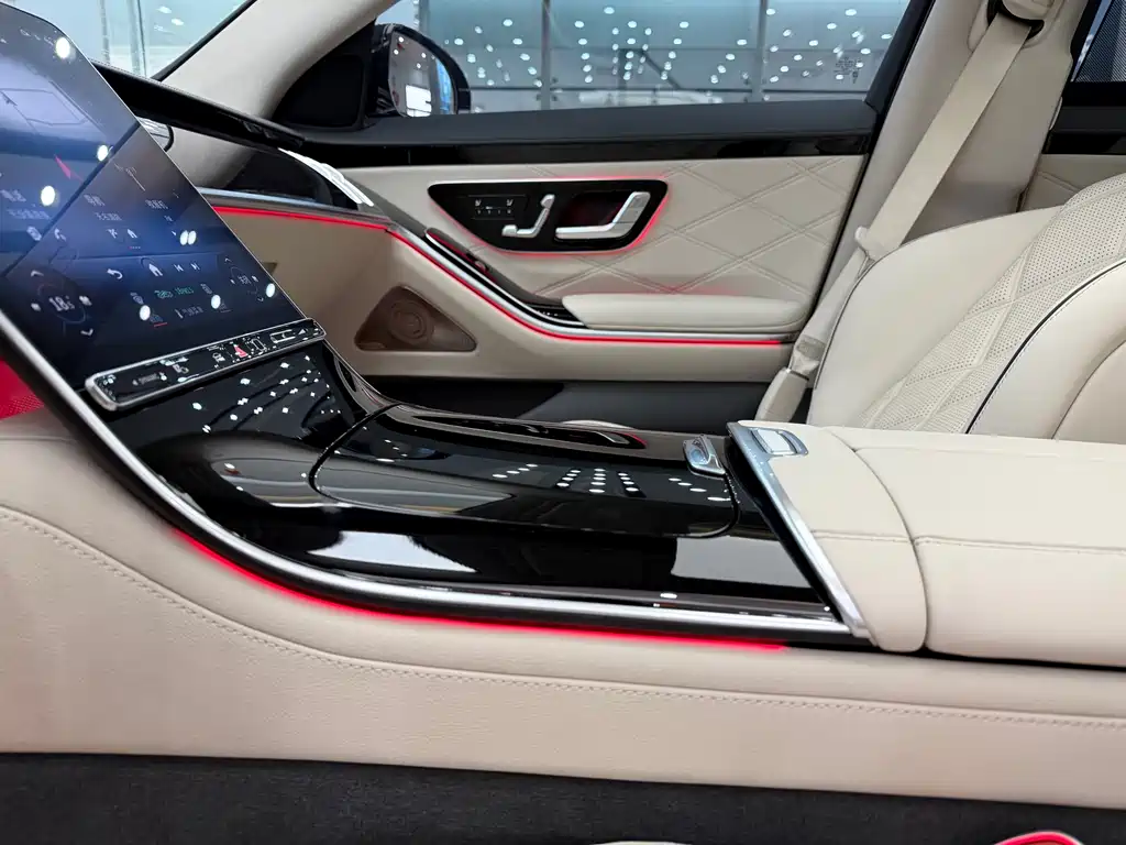 Mercedes-Benz Maybach S-Class 2024 S 480 4MATIC 2024 - thumbnail 18