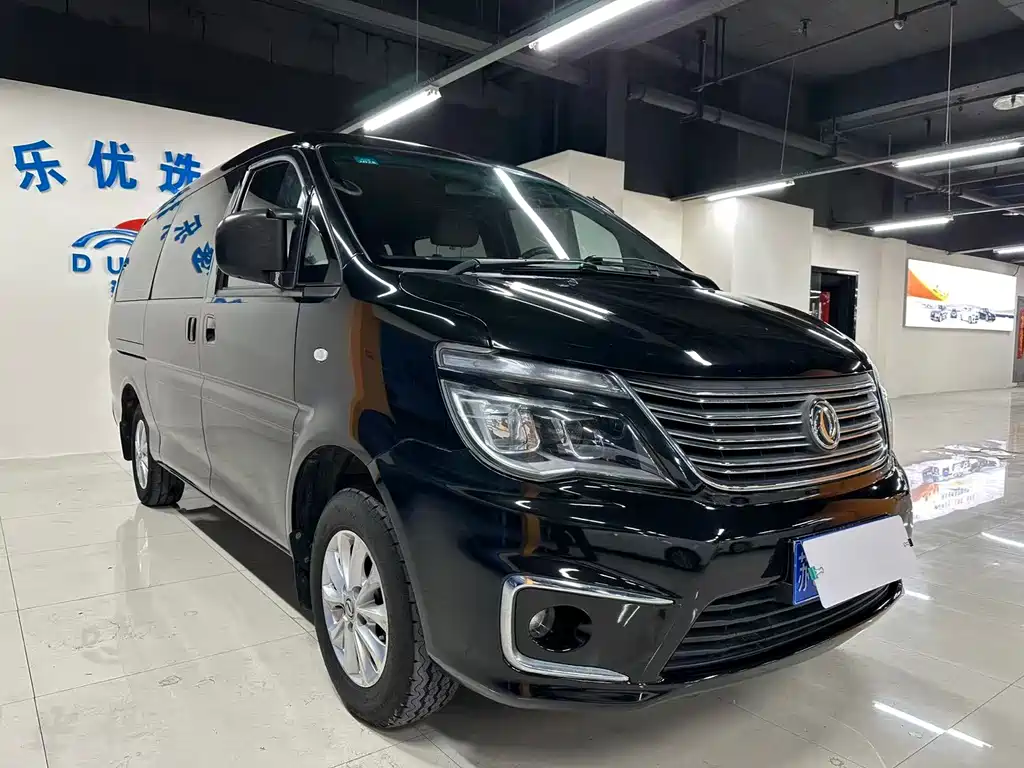 Dongfeng Fengxing Lingzhi 2018 M5L 1.6L 7-seat Luxury Edition 2019 - thumbnail 3