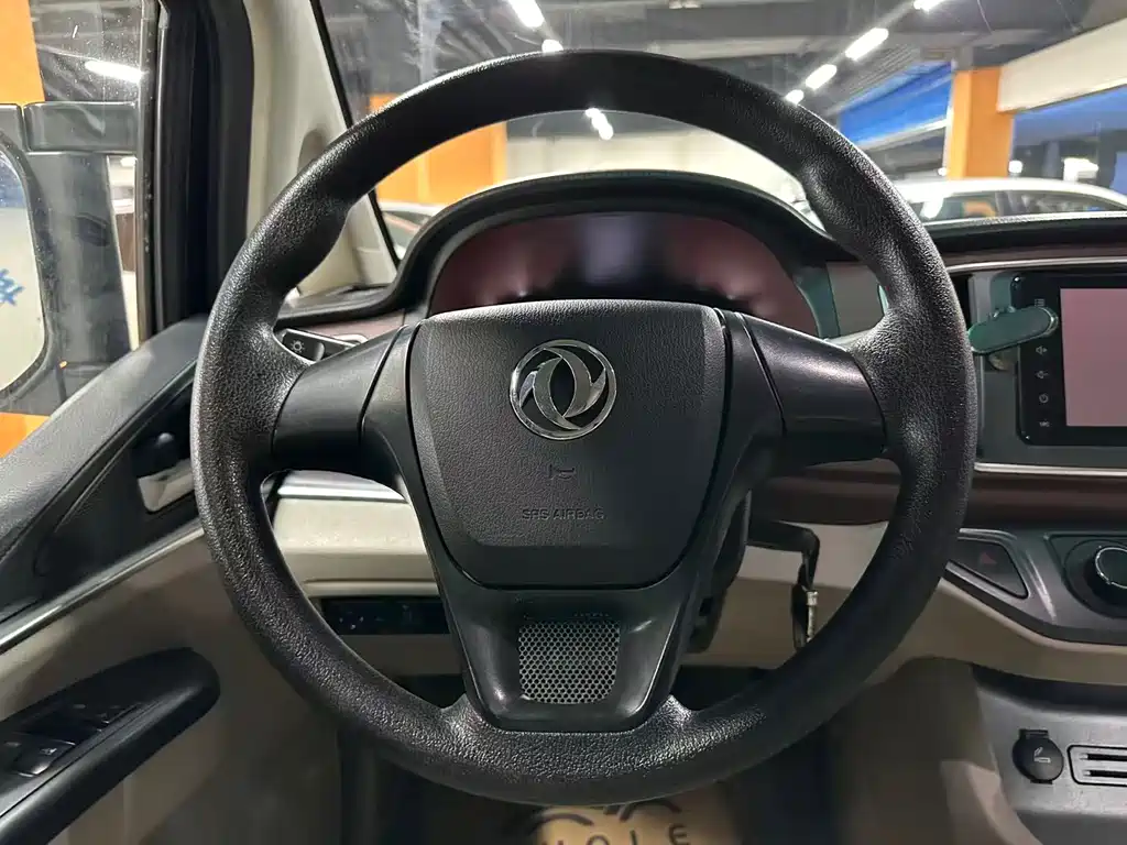 Dongfeng Fengxing Lingzhi 2018 M5L 1.6L 7-seat Luxury Edition 2019 - thumbnail 10