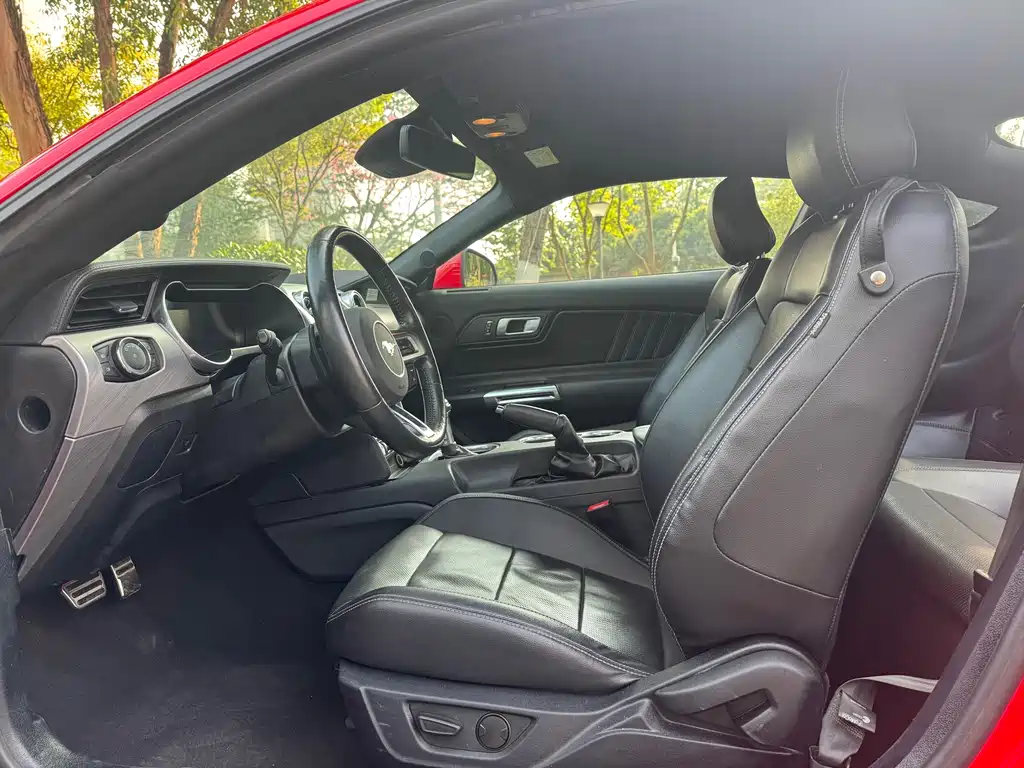 Ford Mustang 2021 2.3T EcoBoost 2021 - thumbnail 9
