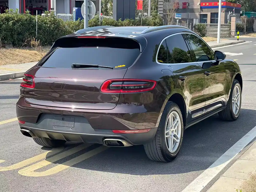 Porsche Porsche Macan 2017 Macan 2.0T 2018 - thumbnail 4