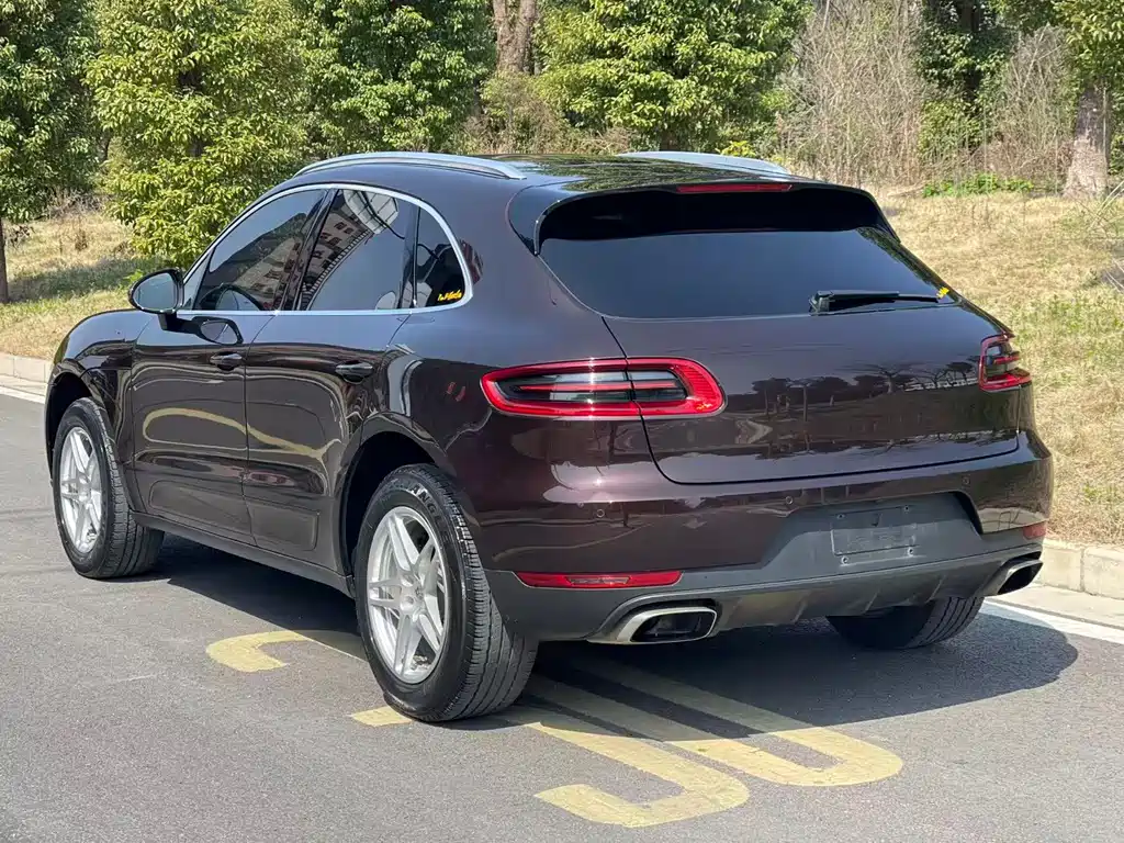Porsche Porsche Macan 2017 Macan 2.0T 2018 - thumbnail 6
