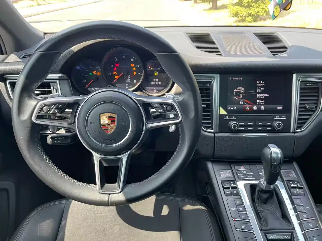 Porsche Porsche Macan 2017 Macan 2.0T 2018 - thumbnail 12