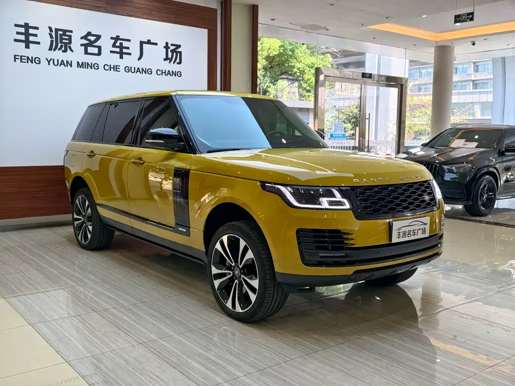 Land Rover Range Rover 2021 3.0 L6 50th Anniversary Edition 2021 - thumbnail 3
