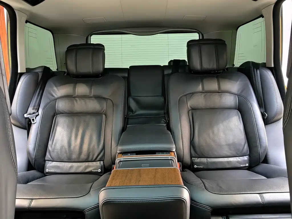 Land Rover Range Rover 2021 3.0 L6 50th Anniversary Edition 2021 - thumbnail 16