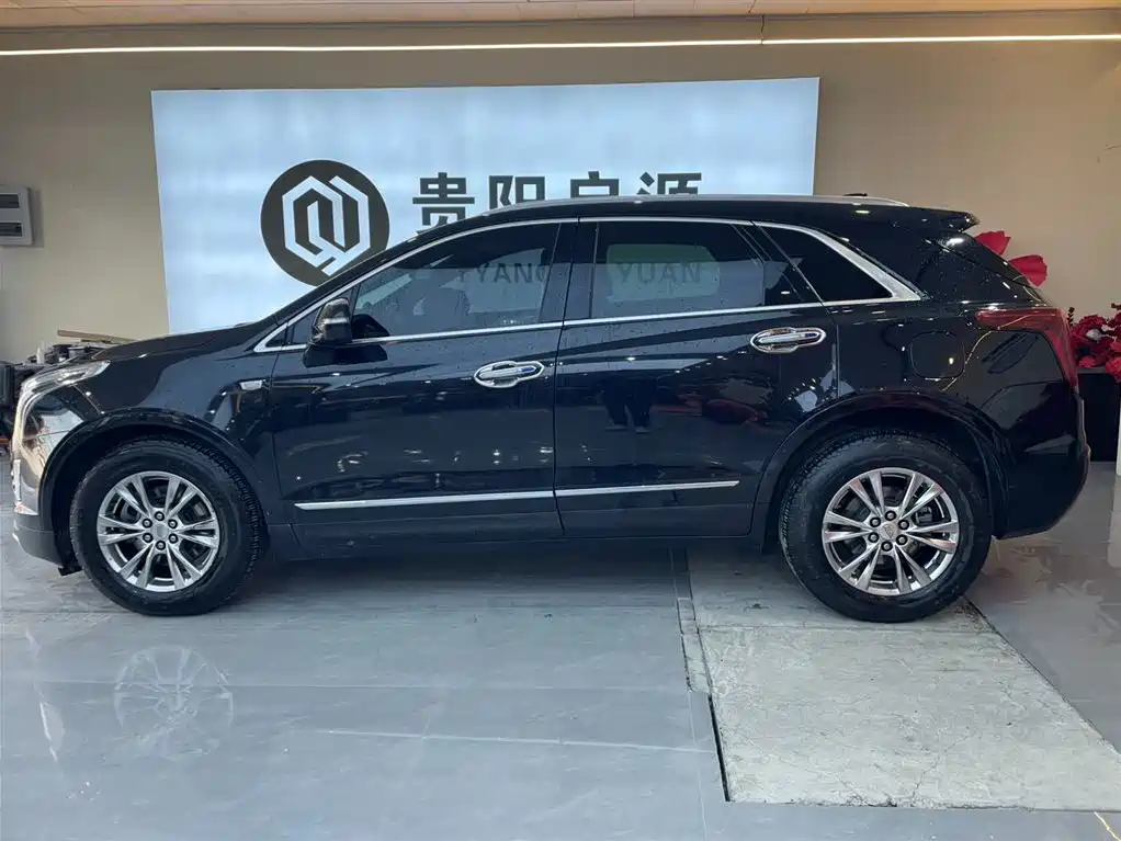 Cadillac Cadillac XT5 2020 28T AWD Luxury 2019 - thumbnail 3