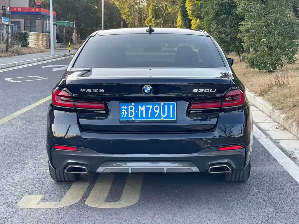 BMW BMW 5 Series 2022 525Li M Sport Package 2022 - thumbnail 5
