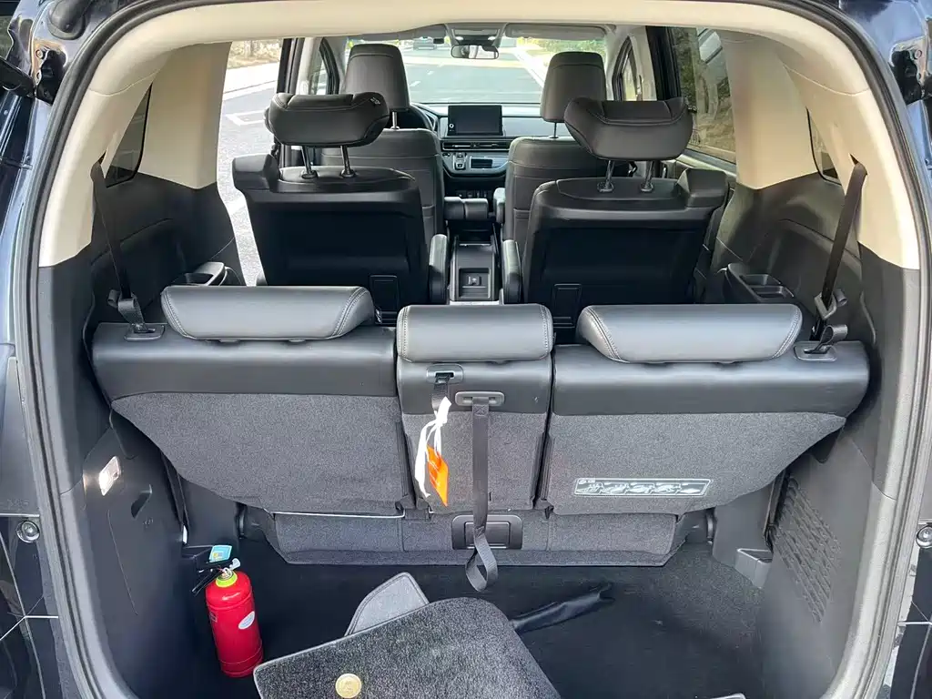 Honda Honda Odyssey 2024 2.0L e:HEV Sharp Intelligent Enjoyment Edition 2024 - thumbnail 13