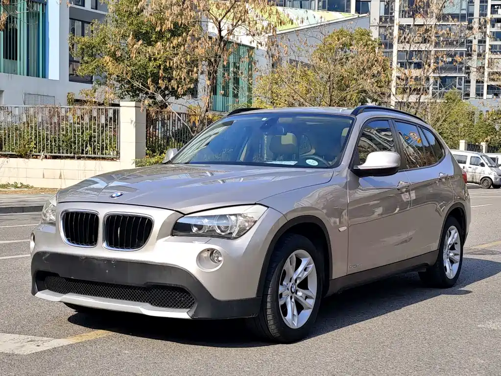 BMW BMW X1 2012 sDrive20i Leading Edition 2012