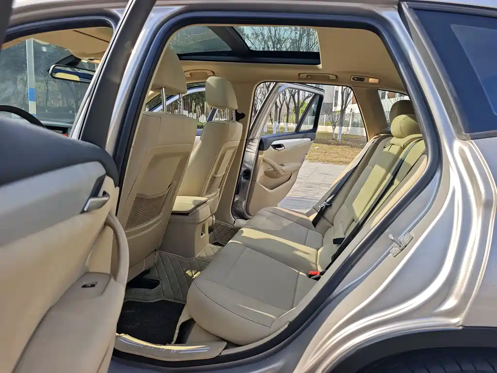 BMW BMW X1 2012 sDrive20i Leading Edition 2012 - thumbnail 13