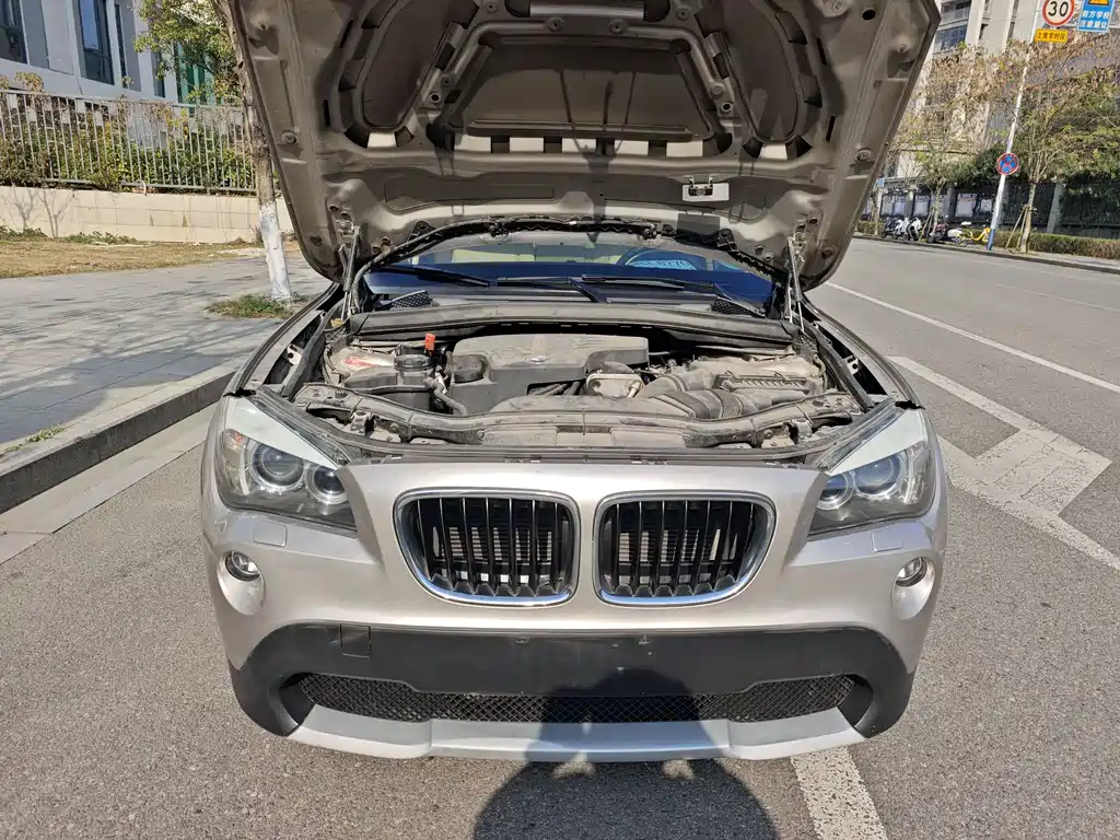 BMW BMW X1 2012 sDrive20i Leading Edition 2012 - thumbnail 16