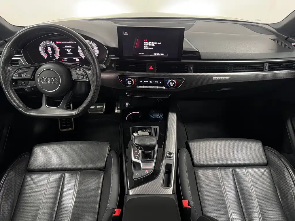 Audi Audi A4L 2024 40 TFSI quattro RS Sport Package 2024 - thumbnail 8