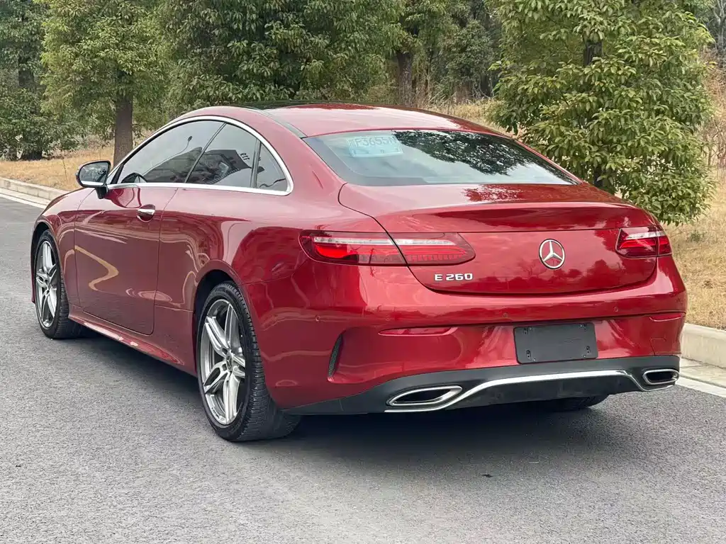 Mercedes-Benz Mercedes-Benz E-Class Coupe E 260 2020 Model 2020 - thumbnail 6