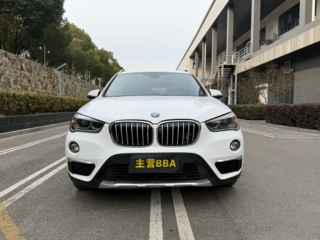 BMW BMW X1 2018 sDrive18Li Premium Model 2018 - thumbnail 2