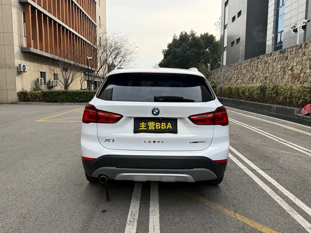 BMW BMW X1 2018 sDrive18Li Premium Model 2018 - thumbnail 22