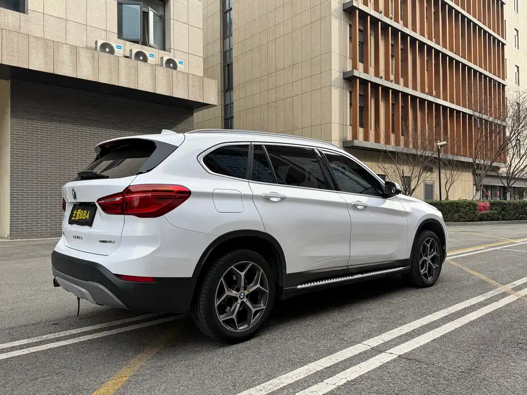 BMW BMW X1 2018 sDrive18Li Premium Model 2018 - thumbnail 23