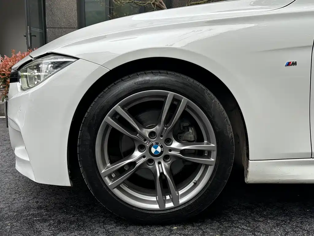 BMW BMW 3 Series 2018 320i M Sport Package 2018 - thumbnail 4