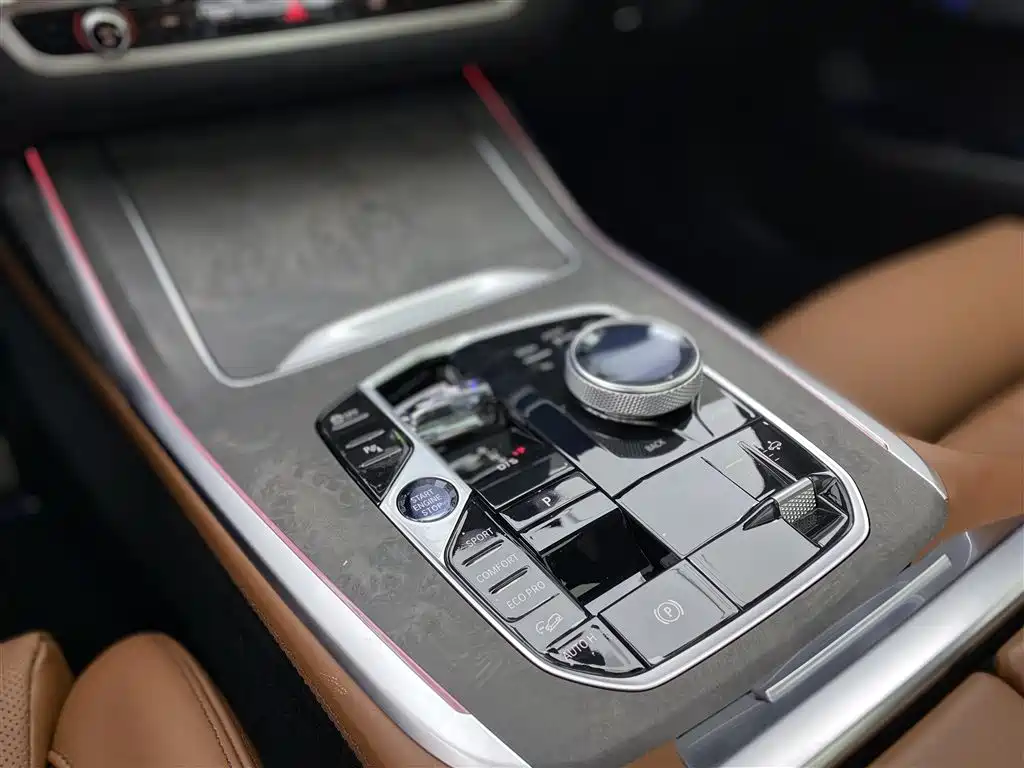 BMW BMW X7 xDrive40i M Sport Package Premium 2023 - thumbnail 21