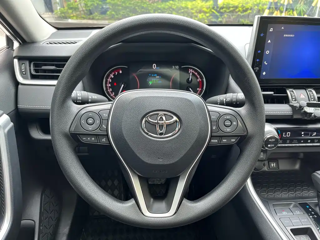 Toyota RAV4 2022 2.0L CVT 2WD Fashion Edition 2022 - thumbnail 13