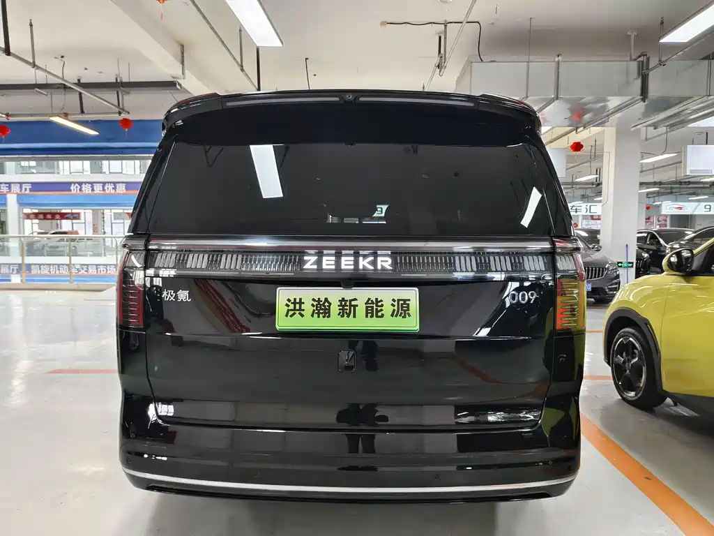Zeekr Zeekr 009 2024 7-seat Aisle Version AWD 140kWh 2024 - thumbnail 5