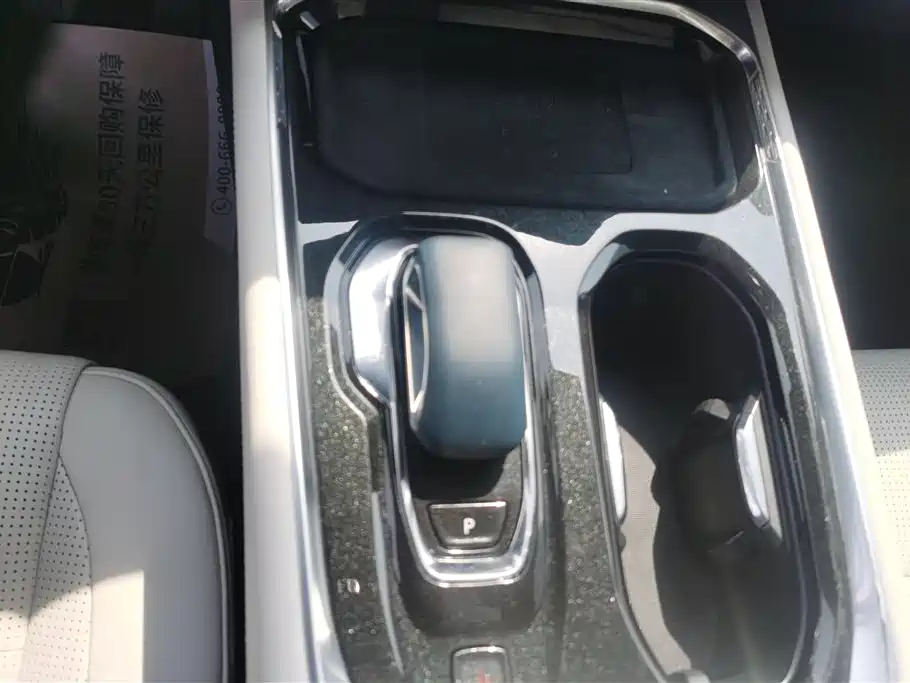 Zeekr Zeekr 009 2024 7 Seat Aisle Version AWD 140kWh 2024 - thumbnail 15