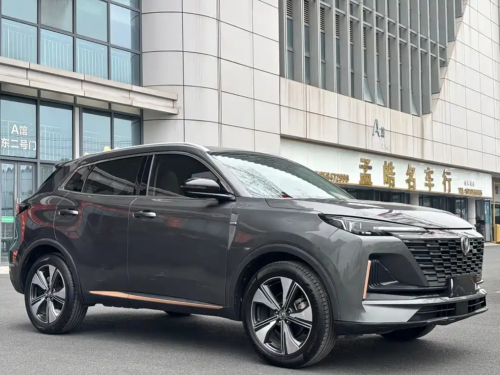 Changan Changan CS55 PLUS 2022 2nd Gen 1.5T DCT Premium 2022 - thumbnail 3