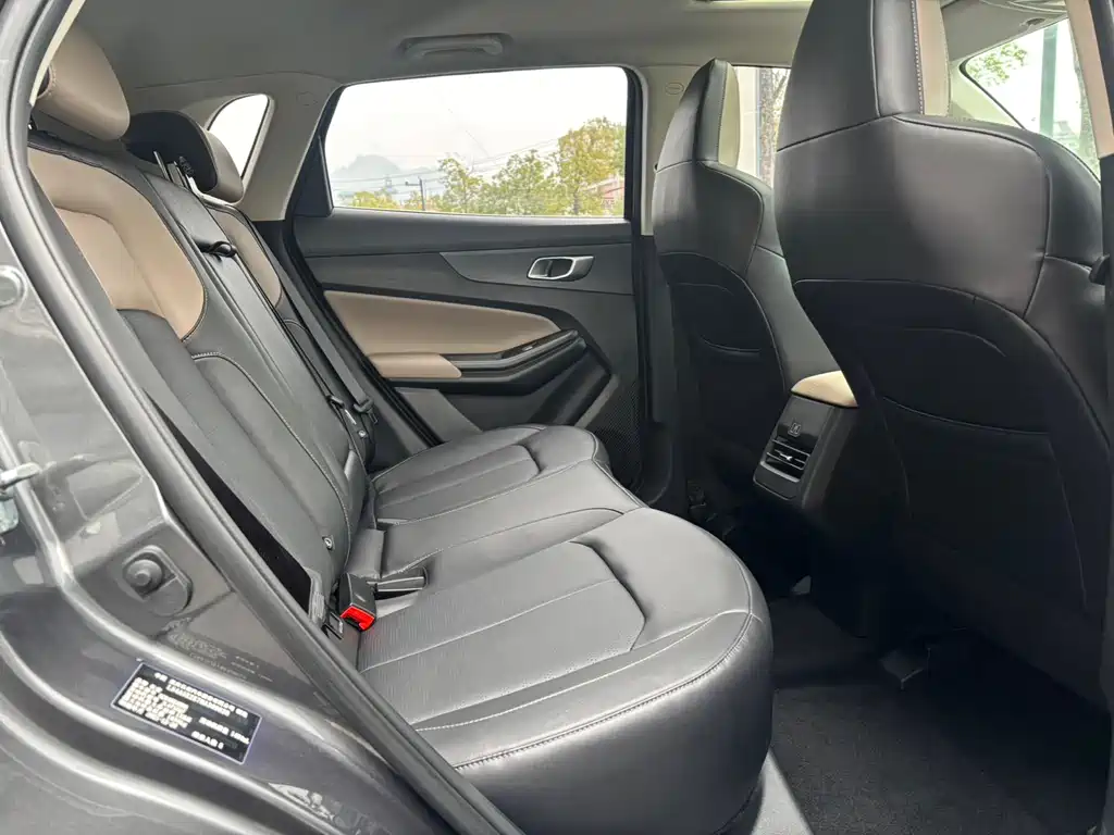 Changan Changan CS55 PLUS 2022 2nd Gen 1.5T DCT Premium 2022 - thumbnail 9