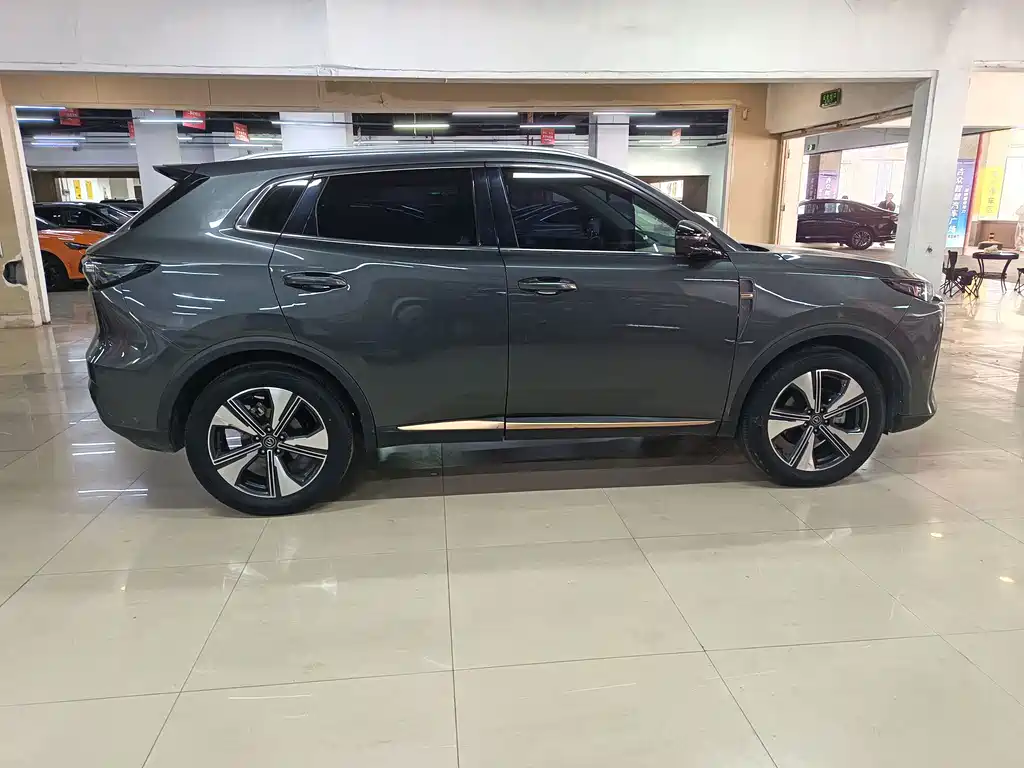 Changan Changan CS55PLUS 2022 Gen II 1.5T DCT Premium 2022 - thumbnail 4