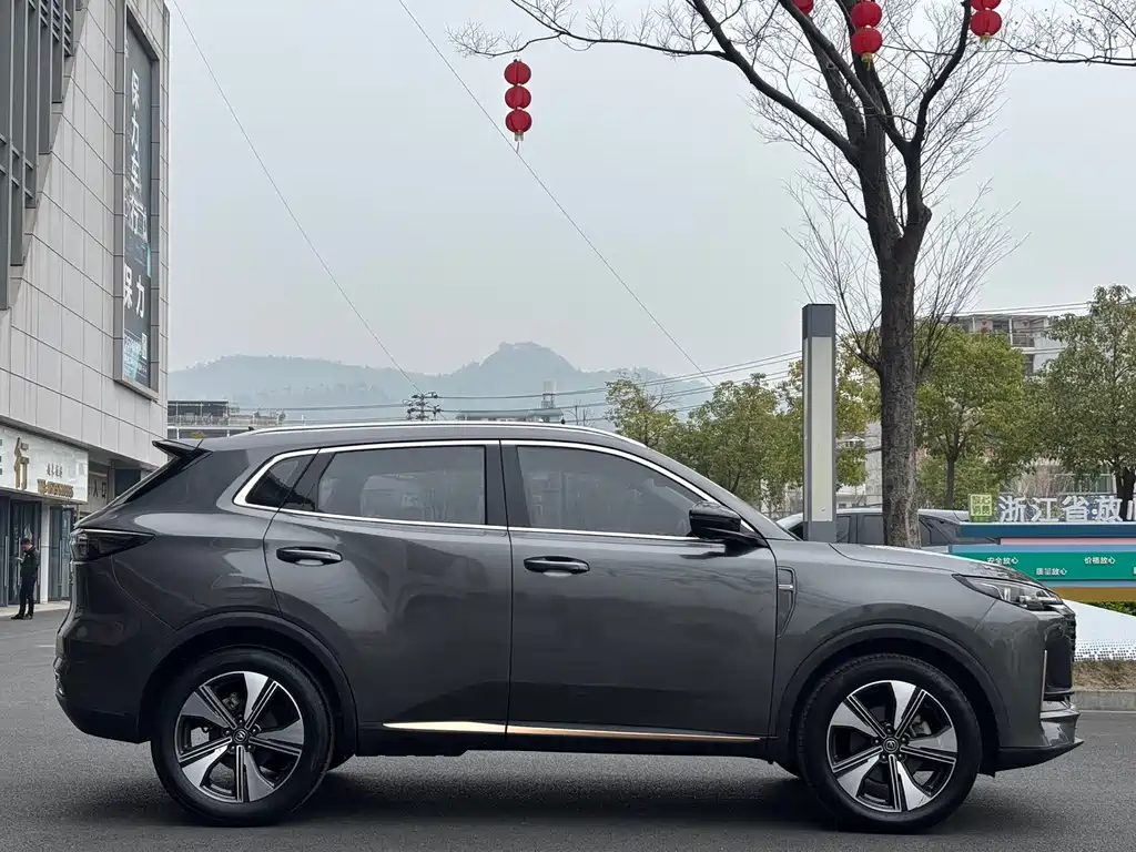 Changan Changan CS55 PLUS 2022 2nd Gen 1.5T DCT Premium 2022 - thumbnail 15