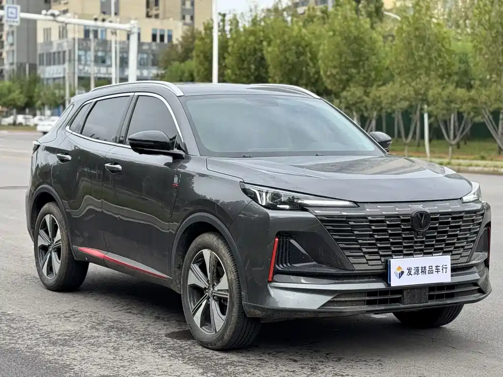 Changan Changan CS55 PLUS 2022 Second Generation 1.5T DCT Luxury 2023 - thumbnail 3